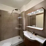 Hotel Restaurant Million 3*