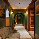 Restaurant Million Hotel 3*